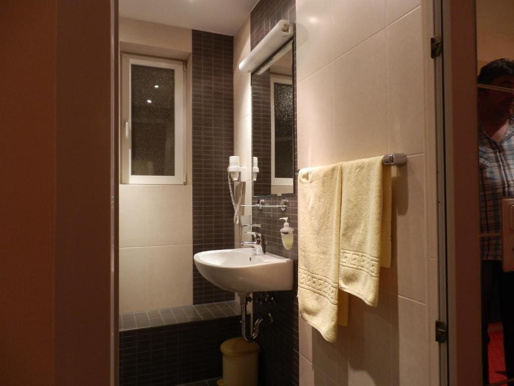 Pension Yellow Timişoara Kamer foto